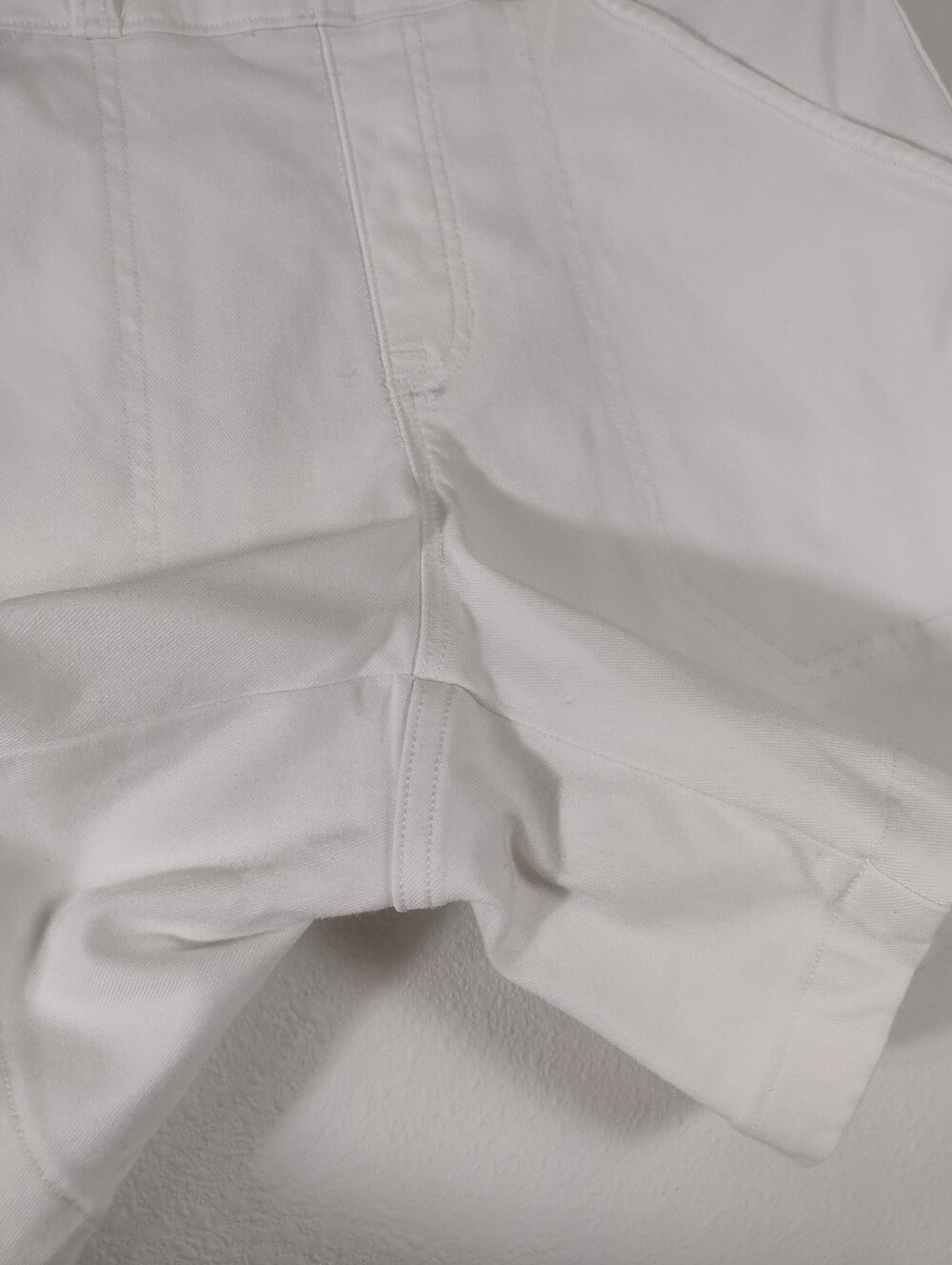 Spanx White Mid-Rise Stretch Twill Shorts Front Pocket Size M - Picture 5 of 11